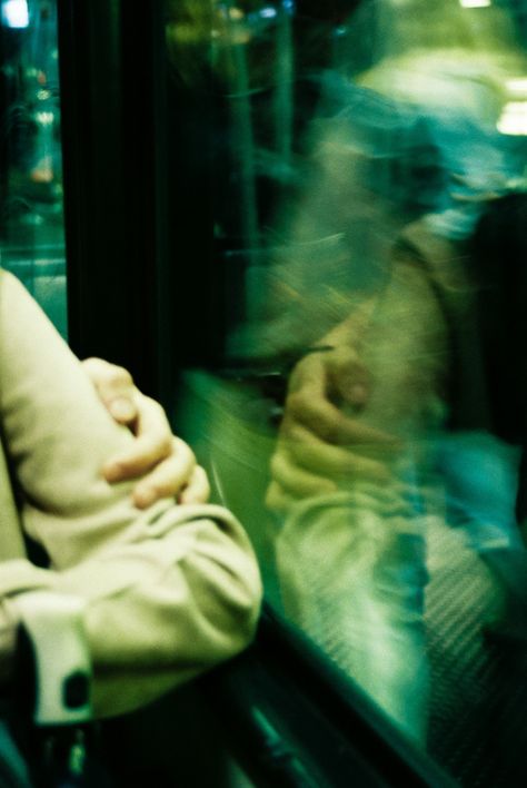 #vibes #analogcameta #undergroundsubway #cuple #hands #inspiration Mirror Film Photography, Window Reflection Photography, Tension Photography, Subway Portrait, Analogue Camera, Underground Subway, Post Photoshoot, Simplicity Photography, London Metro