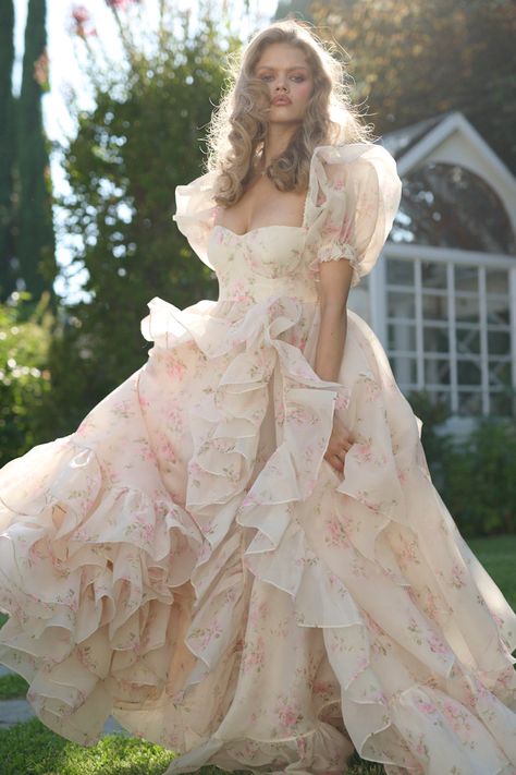 Floral Print Prom Dress, Dresses Ruffles, Prom Dress Gown, Princess Evening Dress, Birthday Party Dresses, Party Dresses Formal, Victorian Fashion Dresses, Printed Prom Dresses, Prom Dresses Gowns