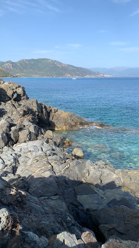 Ajaccio France, Tropical Vacation Destinations, Clipuri Video, Beautiful Places Nature, Beach Landscape, Beautiful Photos Of Nature, Alam Yang Indah, Beautiful Places To Travel, Beautiful Nature Pictures