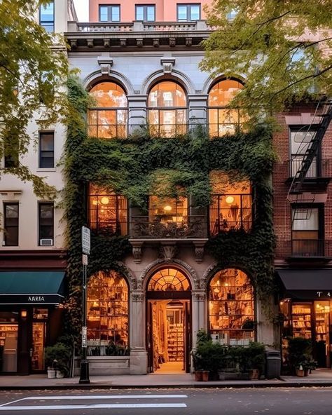 New York Brownstone, Rustic Hallway, Townhouse Exterior, San Myshuno, Townhouse Interior, Building Aesthetic, New York Architecture, Neoclassical Architecture, True Homes