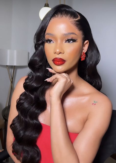 Old School Glam Hair, Elegant Wig Hairstyles Ideas Black Women, Body Wave Bridal Hairstyles, Graduation Hair For Black Women, Black Hollywood Hairstyles, Wig For Wedding Hairstyle Ideas, Wedding Curls Black Women, Bridal Hollywood Waves Black Women, Old Hollywood Curls Middle Part