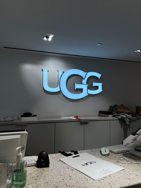 Ugg Aesthetic, Ugg Store, Aesthetic Vibes, Krishna Art, Aesthetic Fashion, Krishna, Canon, Vision Board, Room Decor