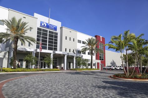 MDC-West Miami Dade College, Career Pathways, College Campus, South Florida, Miami, Florida, House Styles