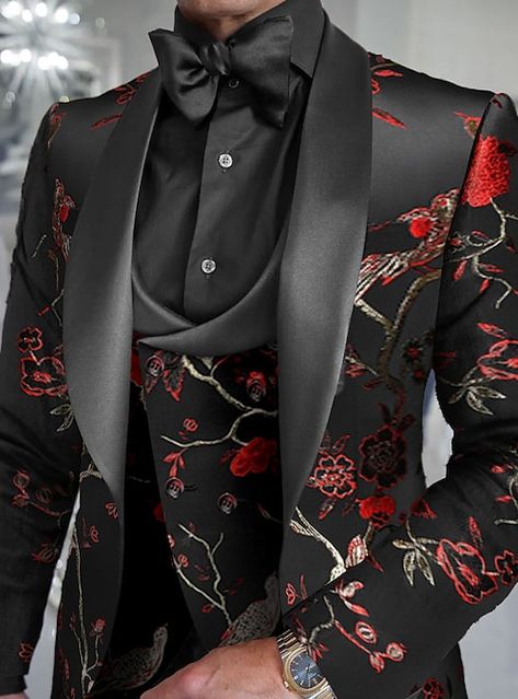 Prom For Guys, Prom Suits For Men, Prom Tuxedo, Suits Wedding, Latin Dance Dresses, Prom Suits, Bird Pattern, Tuxedo Suit, Ladies Tee Shirts