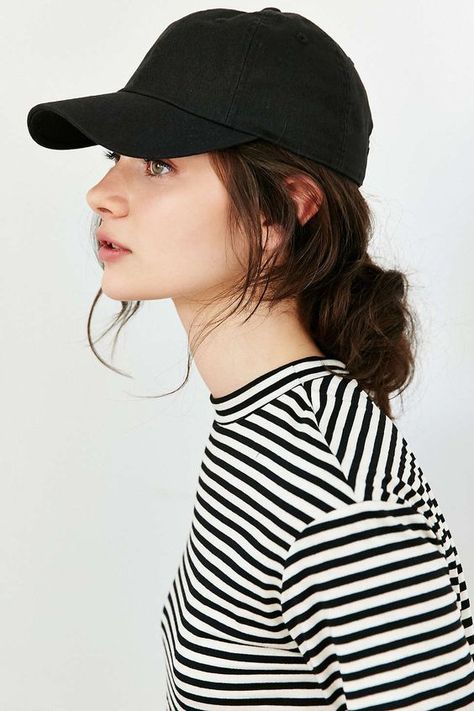 Hat Hairstyles Baseball, Baseball Hat Hairstyles, Cap Hairstyles, Cap Girl, Athleisure Trend, Trendy Hat, Outfits With Hats, Bad Hair Day, Girl With Hat