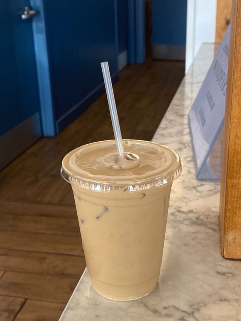 Iced Coffee Aesthetic, To Go Coffee, Ok But First Coffee, Coffee Board, Making Coffee, Coffee Shop Aesthetic, Coffee Obsession, Ice Coffee, Coffee To Go