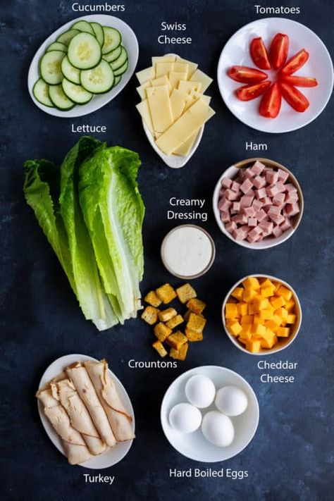 Simple Homemade Salad Dressing, Wedge Salad Recipes, Easy Homemade Salad Dressing, Chef Salad Recipes, Fennel And Orange Salad, Cozy Cook, Chef Salad, Wedge Salad, Fresh Salad Recipes