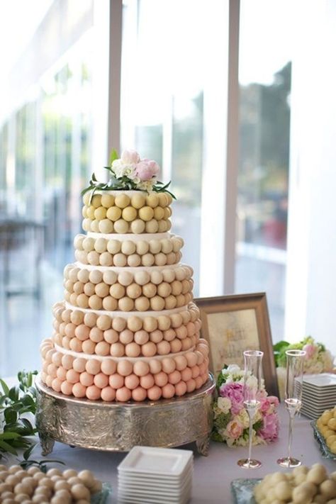 No, wait, this. This is the worst wedding idea that I have seen yet. So. Many. Cake pops. *shudder*  Cake Pop Wedding Cake | 27 Ideas For Adorable And Unexpected Wedding Cakes Alternative Wedding Cakes, Cake Pop Displays, Cake Ball, Wedding Cake Pops, Traditional Wedding Cakes, Wedding Cake Alternatives, Dessert Bites, Cupcakes Decorados, Ombre Cake