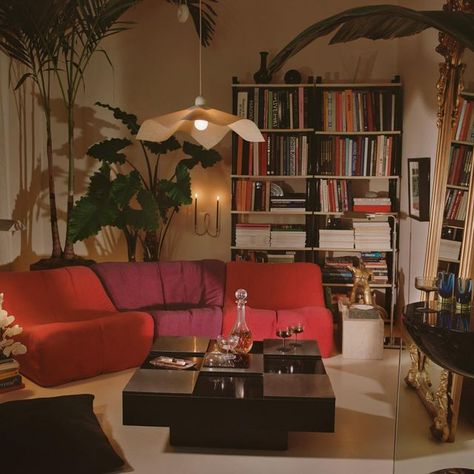 Jazz Apartment, Darren Jett Interior Design, Jazz Living Room, Darren Jett, Jazz Room Decor, Jazz Aesthetic Apartment, Jazzy Apartment Aesthetic, Small Eclectic Apartment, Small City Apartment