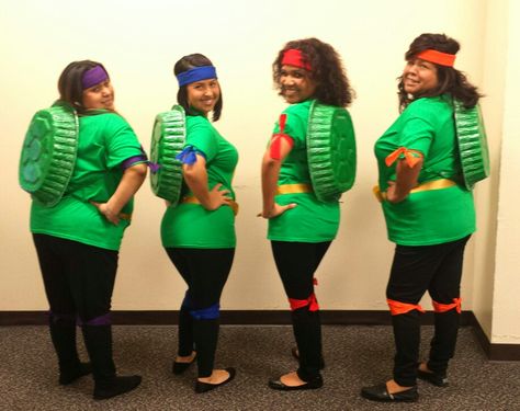 Ninja turtles Tutus, Ninja Turtle Outfits Women, Ninja Turtle Diy Costume Women, Ninja Turtle Costume Ideas, Ninja Turtles Outfit, Animation Costume Ideas, Turtle Costumes Diy, Turtle Diy Costume, Ninja Turtles Family Costumes