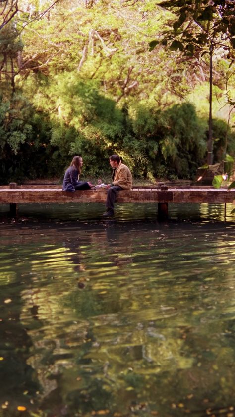 ai extended image of the pond picnic scene from the episode a-tisket a-tasket Rory X Jess, Gilmore Girls Jess And Rory, Rory And Jess Why Did You Drop Out Of Yale, Best Jess And Rory Episodes, A Tisket A Tasket, Gilmore Girls Dragonfly Inn, Rory Gilmore Episode 1, Rory And Jess, Rory Gilmore