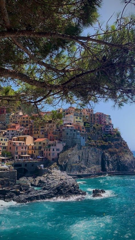 Whats Wallpaper, Italy Vibes, Dream Vacations Destinations, Italy Summer, Italy Aesthetic, Pretty Landscapes, Dream Travel Destinations, Dream Holiday, City Aesthetic