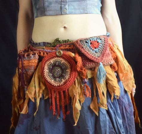 Free crochet Pixie Utility Belt festival belt bellydance belt crochet pattern Crochet Belt, Crochet Festival, Hippie Crochet, Crochet Fairy, Crochet Geek, Festival Costumes, Pocket Belt, Unique Crochet, Crochet Accessories