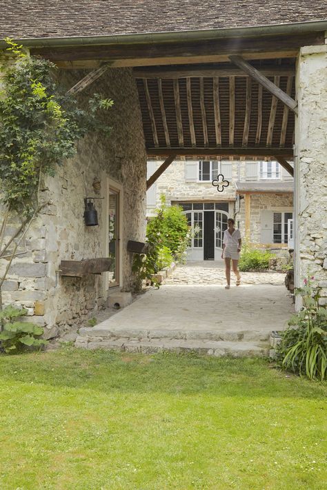 French Stone House, French Countryside Home, Decor Home Bathroom, Timeless Home Decor, Timeless Home, Countryside House, Home Bathroom, French Countryside, Stone Houses