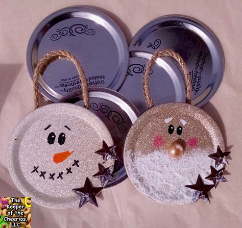 Jar Lid Christmas Ornaments, Lid Christmas Ornaments, Mason Jar Lids Crafts, Jar Lid Crafts, Mason Jar Lid, Wine Bottle Diy Crafts, Mason Jar Crafts Diy, Snowman Faces, Mason Jar Lids