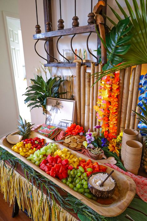 Tropical fruit and piña colada dip. Also added some ginger snaps Tiki Birthday Party Decorations, Tropical Themed Dessert Table, Tropical Luau Party, Island Themed Birthday Party, 60th Luau Birthday Party, Hawaiian Party Decor Ideas, Graduation Hawaiian Theme, Tiki Theme Party Decorations, Hawaiian Garden Party