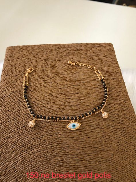 Braslate For Girl, Evil Eye Mangalsutra Bracelet, Karimani Bracelet For Ladies, Najariya Bracelet For Women, Braclets Ideas Gold, Black Beads Bracelet Gold For Women, Nazariya Bracelet For Women, Najariya Bracelet For Baby, Breslate Design