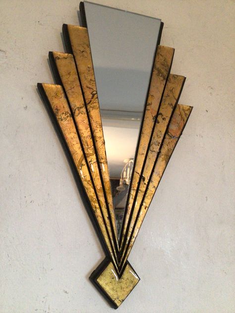 An Art Deco mirror.   made of composite materials,  39 cm x 21 cm,finished with black.Clean mirror with a microfiber cloth.Best placed by a window, or light source, to emphasize the effect.Strug,ready to hang.     I studied for eight years, at the London College of Furniture and Ecole Boulle in Paris. I learnt many traditional, as well as modern techniques, and i have combined these to produce what i hope are interesting and pleasing items. Art Deco Furniture 1920s, Art Deco Spiegel, Modern Art Deco Design, Salon Art Deco, Mirror Decor Ideas, Lampe Art Deco, Art Deco Bedroom, Motif Art Deco, Art Deco Interior Design