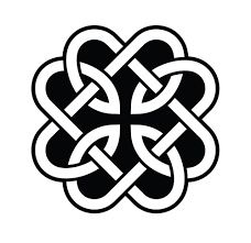 Father Daughter Celtic Knot, Tattoo For Men Ideas, Serotonin Tattoo, Tattoos Celtic, Celtic Tattoo Symbols, Father Daughter Tattoos, Celtic Knot Tattoo, Father Tattoos, Irish Tattoos