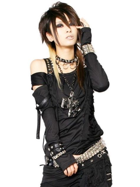 Visual Kei Outfits, Visual Kei Fashion, Estilo Harajuku, Kei Fashion, Punk Clothing, Gothic Clothing, Black Clothing, Estilo Punk, Punk Outfits