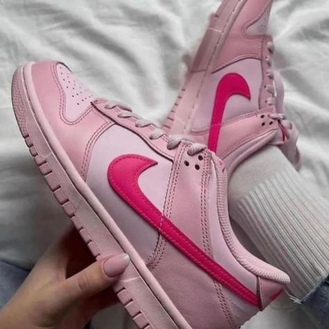 Triple pink dunks 💓 Shop at soleheaven.co.uk 👟 Credit🎥 : (all rights reserved to original owner) _____________________________________________ .⁣ .⁣ .⁣ . #nikedunk #nikeuk #sneakers #airjordan #londonfashion #sneakersforsale Nike Dunk Low Triple Pink, Pretty Shoes Sneakers, Shoe Wishlist, Casual Sneakers Women, Pink Nikes, Nike Sneakers Women, Nike Sb Dunks, Nike Dunk Low, Pretty Shoes