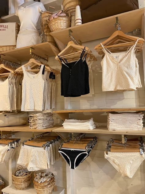 Brandy Melville Sets Aesthetic, Matching Sets Aesthetic, Brandy Pjs Set, Brandy Melville Pajama Set, Brandy Melville Pyjamas, Cute Pj Sets Aesthetic, Brandy Pajama Set, Brandy Melville Set, Brandy Pj Set