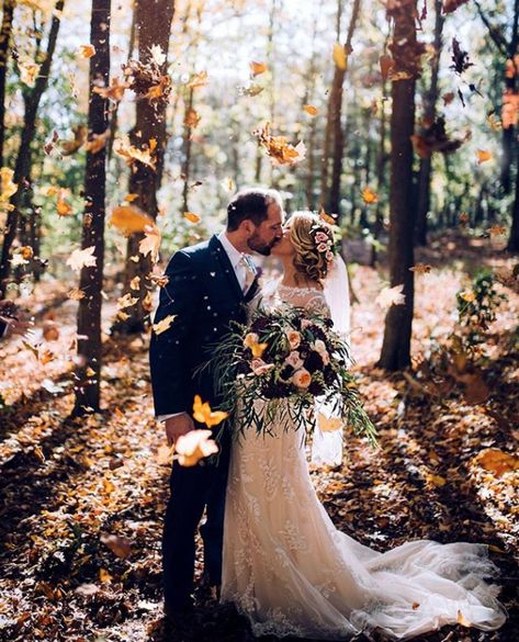 Fall weddings are the perfect excuse to throw leaves like confetti! Fall Wedding Pictures, Diy Wedding Photo Booth, Wedding Photo Background, Wedding Photo Walls, Wedding Photo Display, Fall Wedding Photography, Winter Wedding Photos, Fall Wedding Photos, Wedding Photo Books