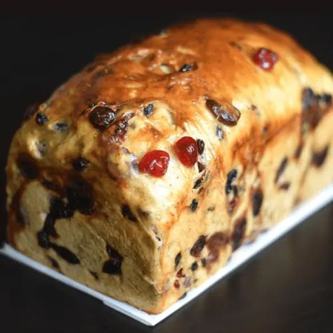 Best Fruit Bread Recipe :Easy No Knead Fruit Bread | MerryBoosters Petunia Tower, Moist Fruit Cake Recipe, Fruit Bread Recipes, Fruit Breads, Fruit Loaf, Breads Recipes, Christmas Pudding Recipes, Bread Fruit, Knead Bread Recipe