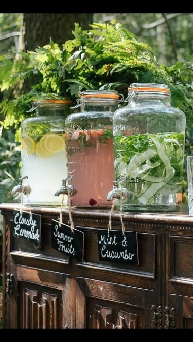 Idee Babyshower, Deco Champetre, Lake Food Ideas Summer, Food Ideas Summer, Lake Food Ideas, Summer Garden Party, Lake Food, Wedding Drink, Garden Parties