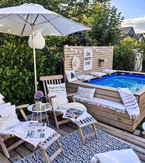 Whirpool Outdoor, Pools With Decks, Small Above Ground Pool, Ideas De Piscina, Kleiner Pool Design, Piscina Intex, Pools For Small Yards, Deck Piscina, Best Above Ground Pool