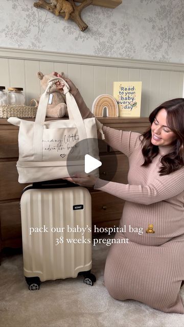 260K views · 13K likes | Charlotte Greedy on Instagram: "pack our baby’s hospital bag with me 38 weeks pregnant 🤰🏽

loving my @something_a_bit_different carry-on & bag set 🥹🤍 

the organisers are also a must have! Perfect for your birthing partner or midwife to find items in your bag if you can’t get it yourself 👶🏼🧺☁️ they are from a small business called @bonnieandbramble1 🌿

do you guys want to see what i’ve packed in my case also?

#babybag #hopsitalbag #packwithme #hospitalbagessentials #hospitalbagchecklist #hospitalbagready #38weeks #38weekspregnant #hospitalbags #pregnancy #pregnant #nesting" What To Take To The Hospital For Labor, Leaving The Hospital Outfit For Mom, Baby Bag For Hospital, Birthing Partner, Birth Hospital Bag, Labor Bag, Pregnancy Hospital Bag, Delivery Hospital, 38 Weeks Pregnant