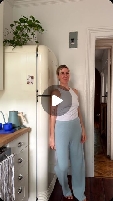 Justine Doiron on Instagram: "A fridge tour + how I store and keep my veg and herbs for as long as possible! 

And thank you @smegusa for equipping my whole kitchen with their gorgeous appliances. I have their FAB50 Refrigerator, Professional Series Range, Portofino Hood, and Retro Dishwasher all in my kitchen, and I can’t explain how much I love them. I’ll link the SMEG dealer locator in my bio so you can find where to shop near you, and feel free to DM me with any qs! #gifted" Kitchens With Smeg Fridges, Smeg Appliances In Kitchen, Smeg Fridge Kitchen, Smeg Kitchen Ideas, Smeg Refrigerator, Smeg Kitchen, Smeg Fridge, Smeg Appliances, Retro Refrigerator