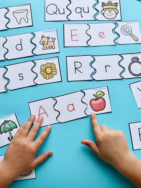 Get these Match the Letters with Pictures multisensory printables! Young learners in preschool and Kindergarten will get multisensory alphabet practice by matching uppercase and lowercase letters with colorful beginning sound pictures to build a solid foundation of alphabet knowledge, an early predictor of reading success. Alphabet Matching Games For Preschool, Alphabet Letter Matching Free Printable, Upper And Lowercase Letter Match Free Printable, Alphabet Matching Printables Free, Childminder Ideas, Uppercase And Lowercase Matching, Letter Matching Preschool, Letters With Pictures, Matching Uppercase And Lowercase Letters