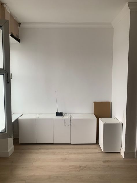 Ikea Hack – Turning Metod Wall Cabinets into Build in Seating Build In Seating, Metod Ikea Hack, Ikea Metod Hack, Ikea Hack Living Room, Ikea Besta Cabinet, Ikea Metod Kitchen, Besta Ikea, Pegboard Wall, Tv Built In