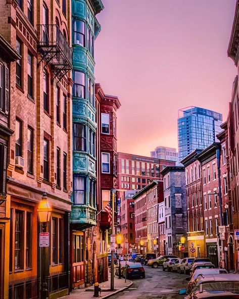 Italian Sunset, Boston Aesthetic, Boston North End, Boston Photography, Boston City, Boston Skyline, Visiting Boston, Boston Usa, First Day Of Summer