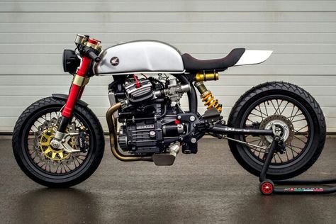 Honda Cx 500 Cb 450 Cafe Racer, Cx500 Cafe Racer, Bike Garage, Cb 450, Retro Bikes, Ducati Cafe Racer, Cafe Racer Moto, Yamaha Cafe Racer, Bmw R100