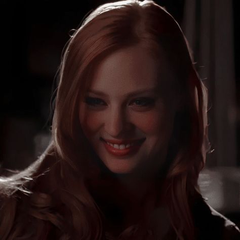 #trueblood #serieicons #hbo #vampire #jessicahamby Jessica True Blood, True Blood Jessica, Jessica Hamby, Grace O'malley, Deborah Ann Woll, Carpe Noctem, Oc Face, Ginger Women, True Blood