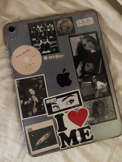 Ipad Case Stickers, Ipad Essentials, Stickers Collage, Iphone Case Stickers, Collage Phone Case, Phone Aesthetic, Case Ipad, Trik Fotografi, Diy Phone