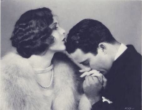 Norma Talmadge, Gilbert Roland, Couples Vintage, Old Fashioned Love, Vintage Couples, Girlfriend Quotes, Vintage Romance, Film Stars, Albert Camus