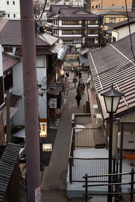 Kusatsu Onsen, Trip Moodboard, Japanese Neighborhood, Gunma Japan, Aesthetic Country, Narrow Path, Tokyo Station, Japanese Store, Gunma