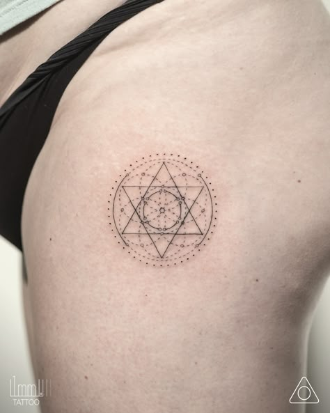 Star Seed Tattoo, Spiritual Fine Line Tattoo, Anahata Tattoo, Flower Of Life Back Tattoo, Simple Sacred Geometry Tattoo, Sacred Geometry Tattoo Women, Simple Flower Of Life Tattoo, Flower Of Life Wrist Tattoo, Geometric Tattoo Pattern Sacred Geometry