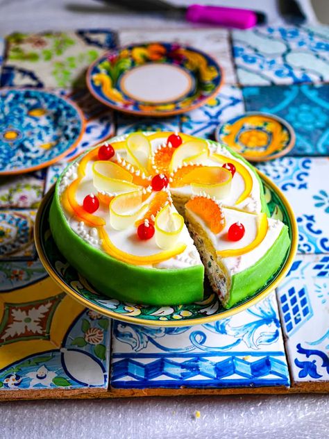 Italian Cassata Cake Recipe, Cassata Cake Recipe, Cassata Cake, Ricotta Cream, Maltese Recipes, Recipe For One, Italian Pastry, Candied Fruit, Pastry Shop