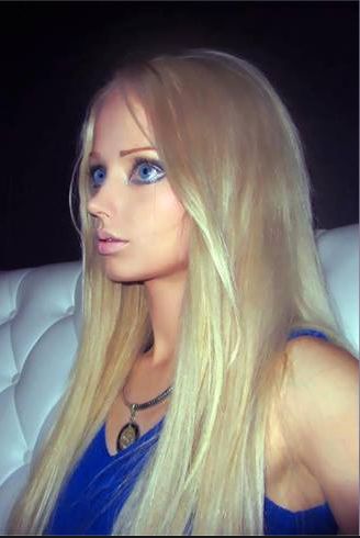 'Real-Life Barbie' Says Her New Diet is Air and Light Barbie Girl Real Life, Human Barbie, Real Life Barbie, Valeria Lukyanova, Real Barbie, Barbie Hair, Love Quotes With Images, Living Dolls, Without Makeup