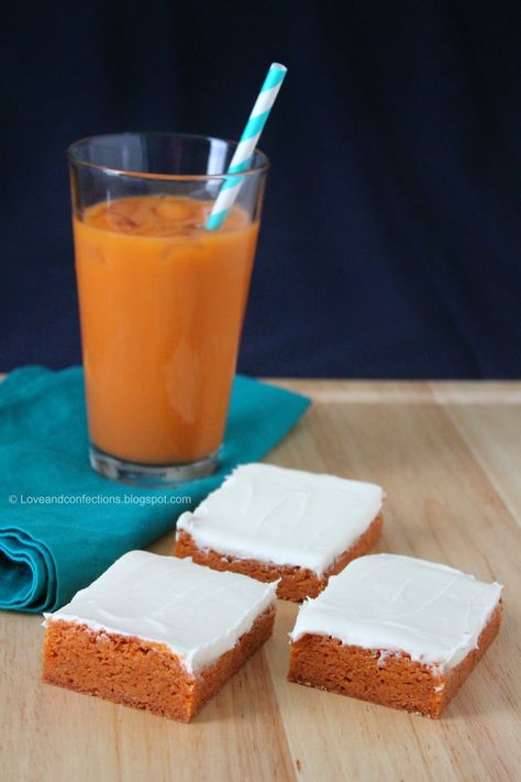 Love and Confections: Thai Tea Blondies with Sweetened Condensed Milk Frosting #FWCon Sweetened Condensed Milk Frosting, Condensed Milk Frosting, Thai Tea Recipes, Milk Frosting, Black Tea Recipe, Tea Cakes Southern, Chocolate Tea Cake, Cinnamon Tea Cake, Tea Cake Cookies