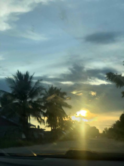 #PhotoNotMine #RuffaMPalao Cotabato City, Maguindanao Province.. Cotabato City, Coconut Trees, Sunset Silhouette, Coconut Tree, Aesthetic Art, Coconut, Trees, Quick Saves, Art