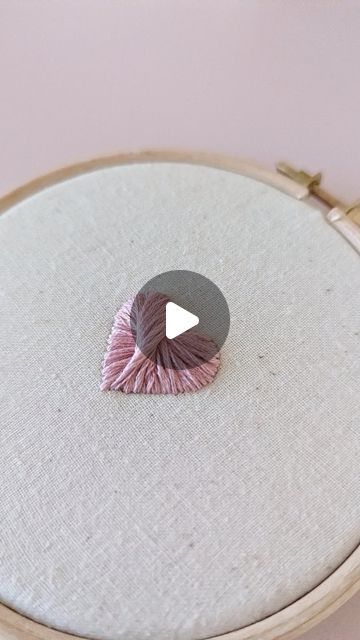 Embroidery Stitches Heart, Heart Hand Embroidery, How To Embroider Hearts, Embroidery Heart Tutorial, Embroidering Hearts, How To Embroider A Heart, Jeans Embroidery Ideas, Heart Embroidery Patterns, Hand Embroidery Heart