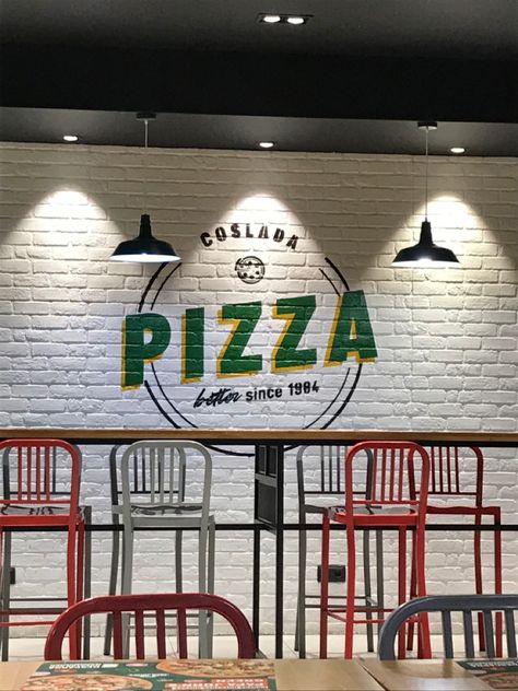 Pizza Place Interior, Resturant Interior Design, Pizza Project, Pizza Store, Pizzeria Design, Green Pizza, Pizza House, Local Pizza, Cute Pizza