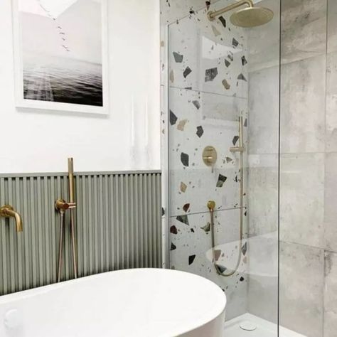 Trending Bathroom Colors, Terrazzo Bathroom, Shower Over Bath, Terrazzo Tiles, Bad Inspiration, Small Bathroom Makeover, Bathroom Redesign, Bathroom Design Decor, Bathroom Inspiration Decor