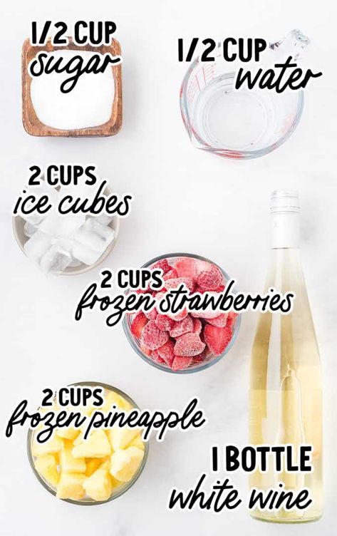 Alcoholic Slushies, Homemade Slushies, Slushie Recipes, Wine Slushie Recipe, Wine Float, Wine Slush, Frozen Drinks Alcohol, Wine Slushies, Cheap Family Dinners