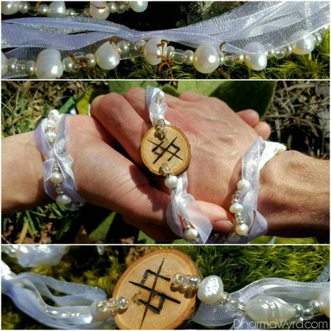 Heathen Wedding, Asatru Wedding, Elvish Wedding, Viking Hairstyles, Wiccan Wedding, Nordic Wedding, Handfasting Cords, Pagan Wedding, Crystals Quartz